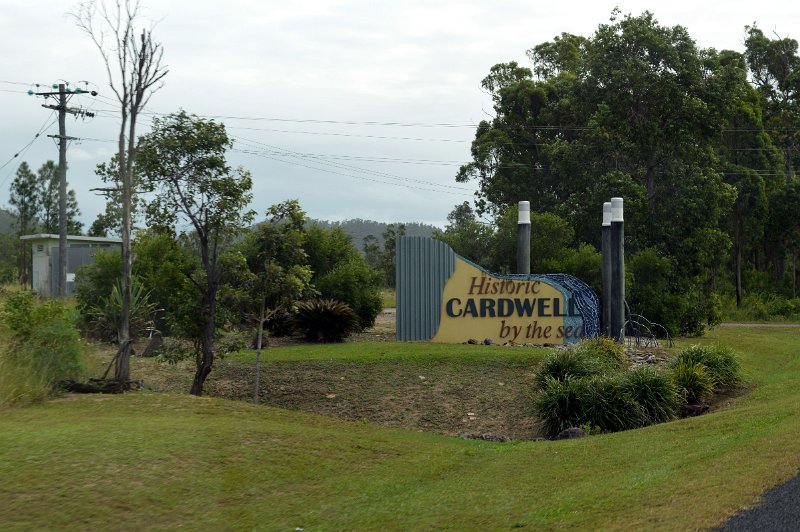 16Lucinda (44).JPG - Southern approach into Cardwell 